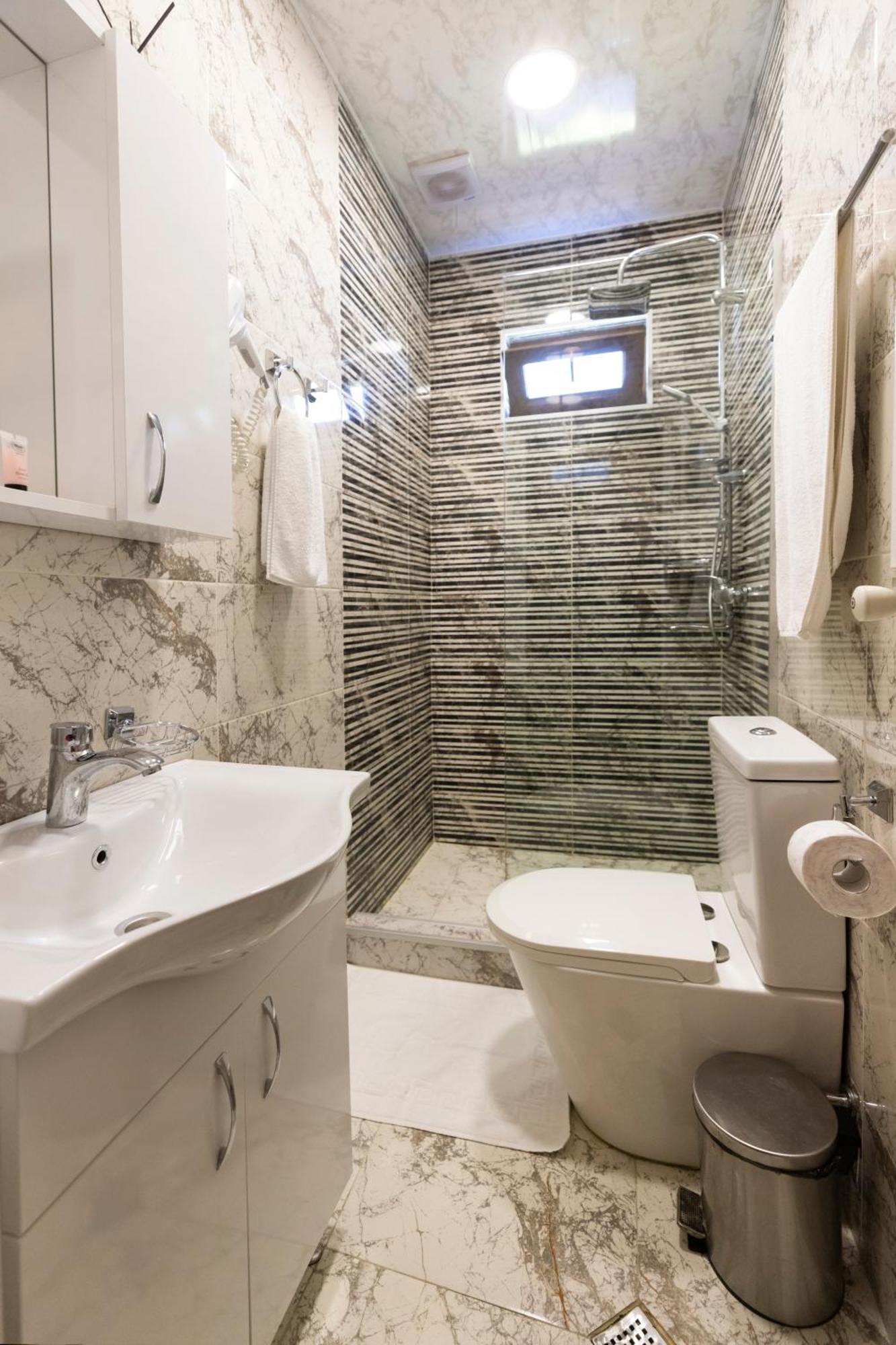 Hestia Boutique Hotel 哥里 外观 照片