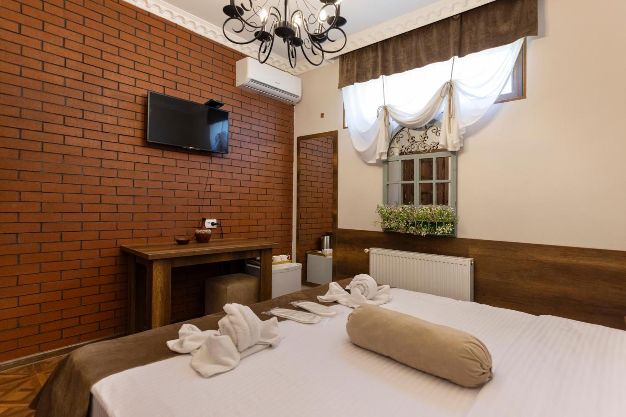 Hestia Boutique Hotel 哥里 外观 照片