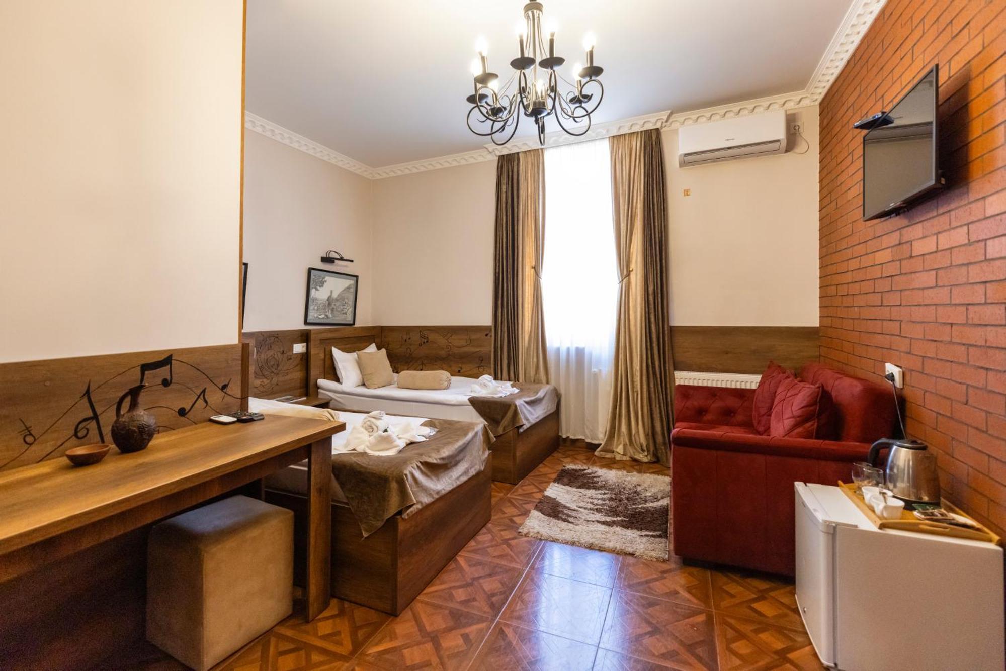 Hestia Boutique Hotel 哥里 外观 照片
