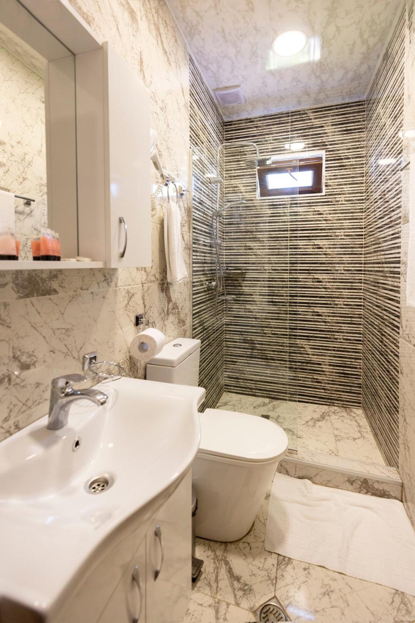 Hestia Boutique Hotel 哥里 外观 照片