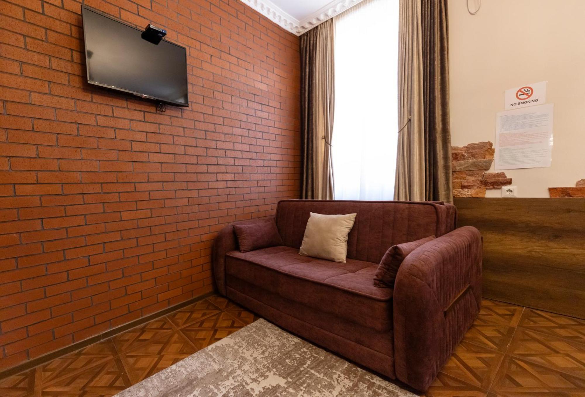 Hestia Boutique Hotel 哥里 外观 照片