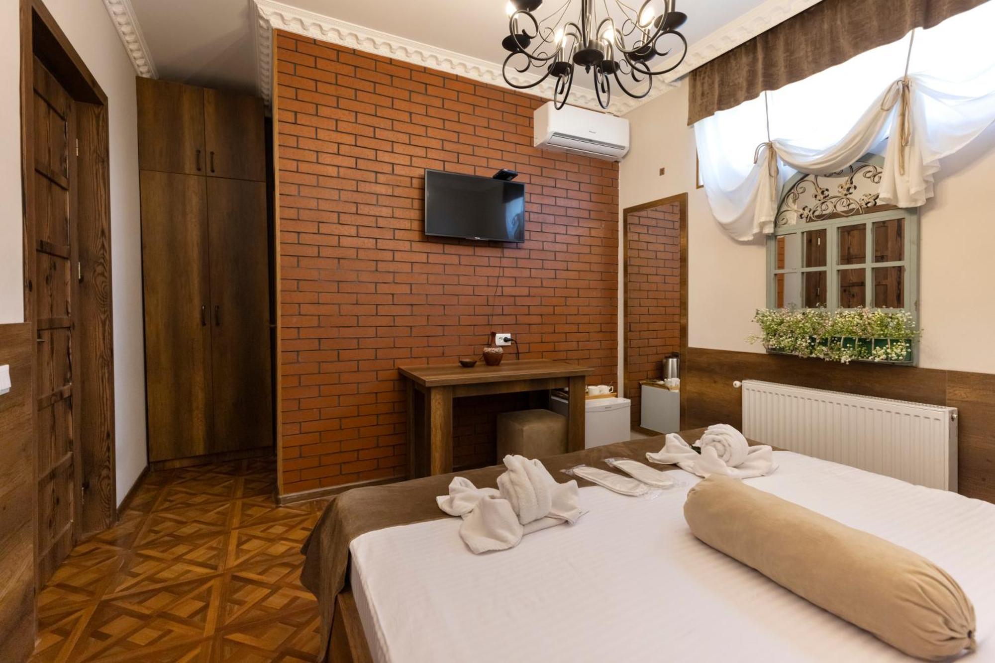 Hestia Boutique Hotel 哥里 外观 照片